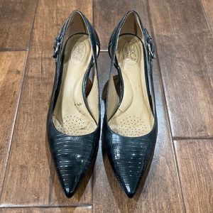 Circa Joan and David Pumps